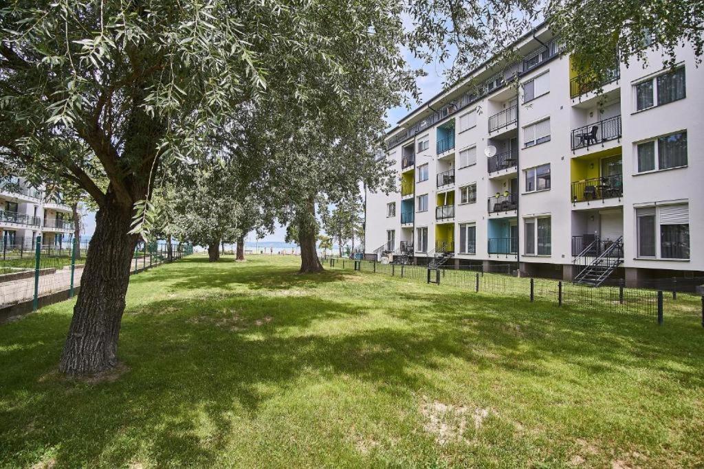 Chill & Relax Apartment Шиофок Экстерьер фото