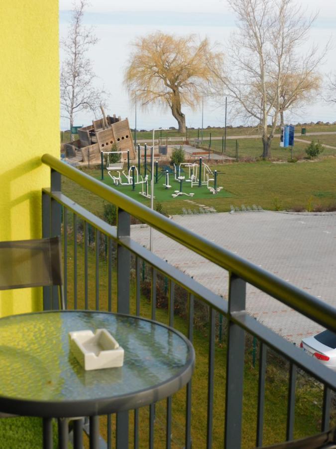 Chill & Relax Apartment Шиофок Экстерьер фото